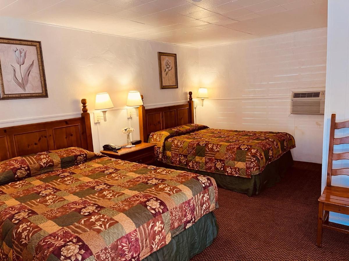 Jumping Frog Motel 2*